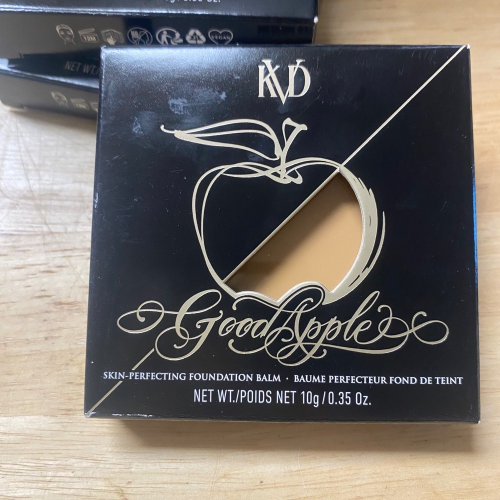 KVD Beauty Good Apple Skin-Perfecting Foundation Balm Medium 033 Vegan New